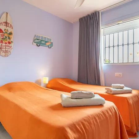 Holiday home 3 Bedroom Gorgeous In Estepona