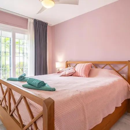 Holiday home 3 Bedroom Gorgeous In *